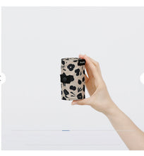Carica l'immagine nel visualizzatore di Gallery, Shupatto - Compact Bag M - Hana Ni Tori