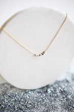 Carica l'immagine nel visualizzatore di Gallery, Collana Hechizo