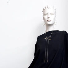 Carica l'immagine nel visualizzatore di Gallery, Collana Joggle