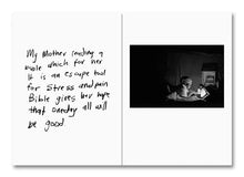 Carica l'immagine nel visualizzatore di Gallery, Libro I carry Her Photo with Me - Lindokuhle Sobekwa