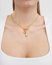 Carica l'immagine nel visualizzatore di Gallery, Fable England - Collana Palm Of Your Hand Pearl Toggle