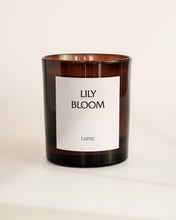 Carica l'immagine nel visualizzatore di Gallery, Lume - Candela Lily Bloom