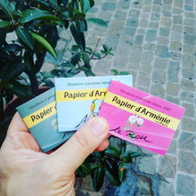 Carica l'immagine nel visualizzatore di Gallery, Papier d'Armenie - Profumo d'Ambiente (di classe)