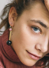 Carica l'immagine nel visualizzatore di Gallery, Orecchini Oskar