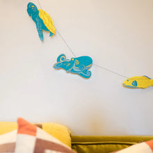 Carica l&#39;immagine nel visualizzatore di Gallery, East End Press - Ghirlanda Sea Life

