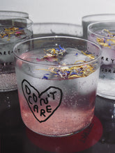 Carica l'immagine nel visualizzatore di Gallery, Bicchiere Don’t care - size M
