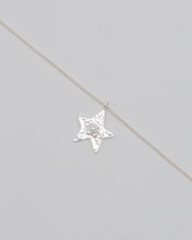 Carica l'immagine nel visualizzatore di Gallery, AVA Atelier - Collana Stella Argento con perla
