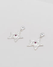 Carica l'immagine nel visualizzatore di Gallery, AVA Atelier - Orecchino Stella Rosa finitura Argento
