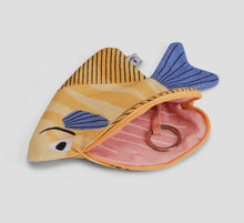 Carica l'immagine nel visualizzatore di Gallery, Don Fisher - Moonyfish
