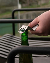 Carica l&#39;immagine nel visualizzatore di Gallery, Serpe Bottle Opener
