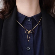 Carica l'immagine nel visualizzatore di Gallery, Collana Lacito
