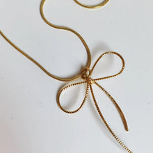 Carica l'immagine nel visualizzatore di Gallery, Collana Lacito
