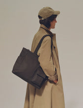 Carica l&#39;immagine nel visualizzatore di Gallery, Olend Backpacks - Cosmico Bag Black
