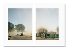 Carica l&#39;immagine nel visualizzatore di Gallery, Libro I carry Her Photo with Me - Lindokuhle Sobekwa
