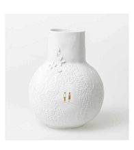 Carica l&#39;immagine nel visualizzatore di Gallery, Vaso Grande A Walk in the Park

