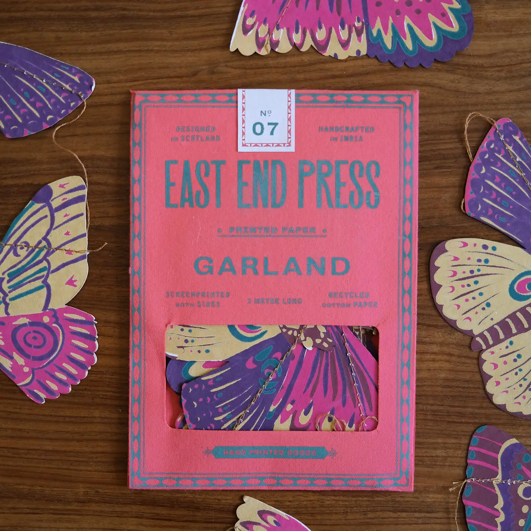 East End Press - Ghirlanda Farfalle