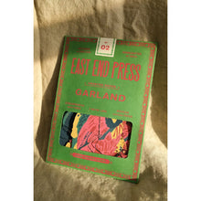 Carica l&#39;immagine nel visualizzatore di Gallery, East End Press - Ghirlanda Uccelli Tropicali
