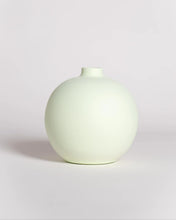 Carica l'immagine nel visualizzatore di Gallery, Vaso Blanc 03 light green
