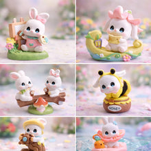 Carica l'immagine nel visualizzatore di Gallery, Blind Box Kawaii Little Bunny
