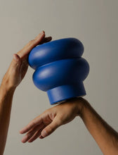 Carica l'immagine nel visualizzatore di Gallery, Vaso Ripple blue
