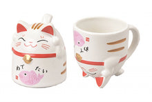 Carica l&#39;immagine nel visualizzatore di Gallery, Mug tazza Maneki Neko 3D o Maneki Neko e basta
